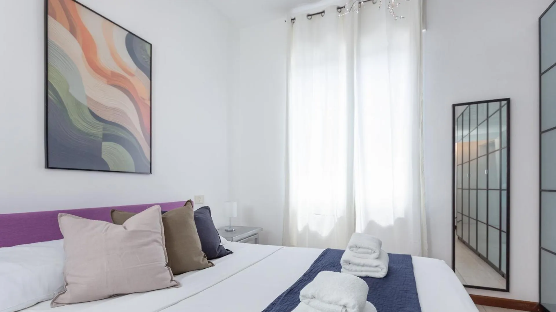 The Golden Floor - New Bright Apartment Milan